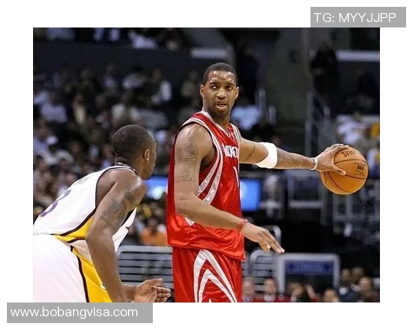 2002年科比与麦迪的巅峰对决揭示了NBA传奇球员的竞争魅力与篮球艺术